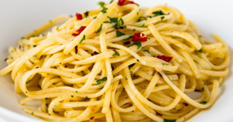 Spaghetti Aglio e Olio – En italiensk hverdagsklassiker